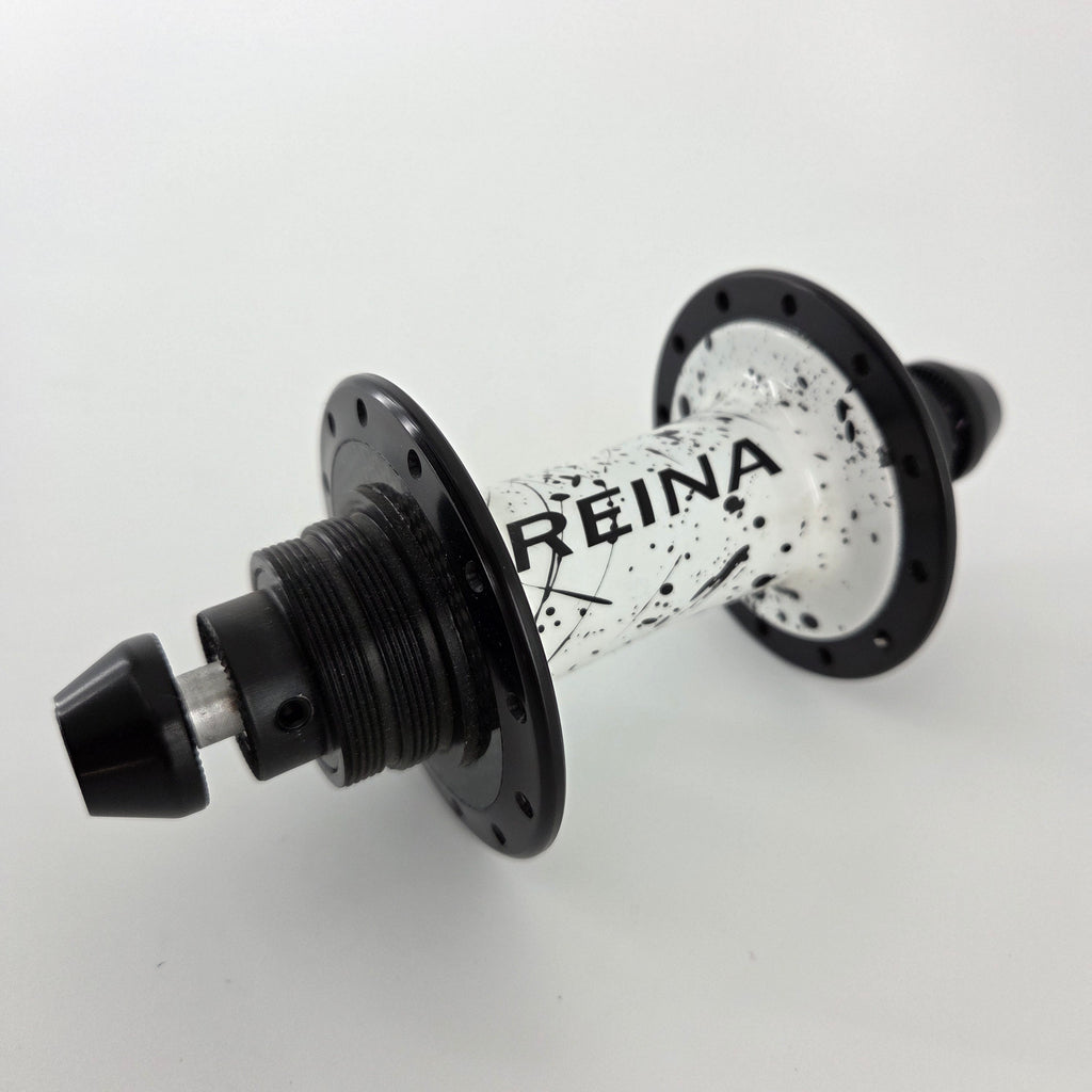 Reina High-Flange Carbon Track Hubs - Black Splash