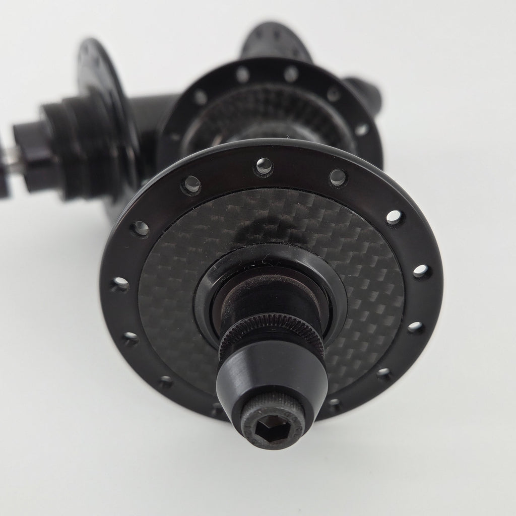 Reina High-Flange Carbon Track Hubs - Black