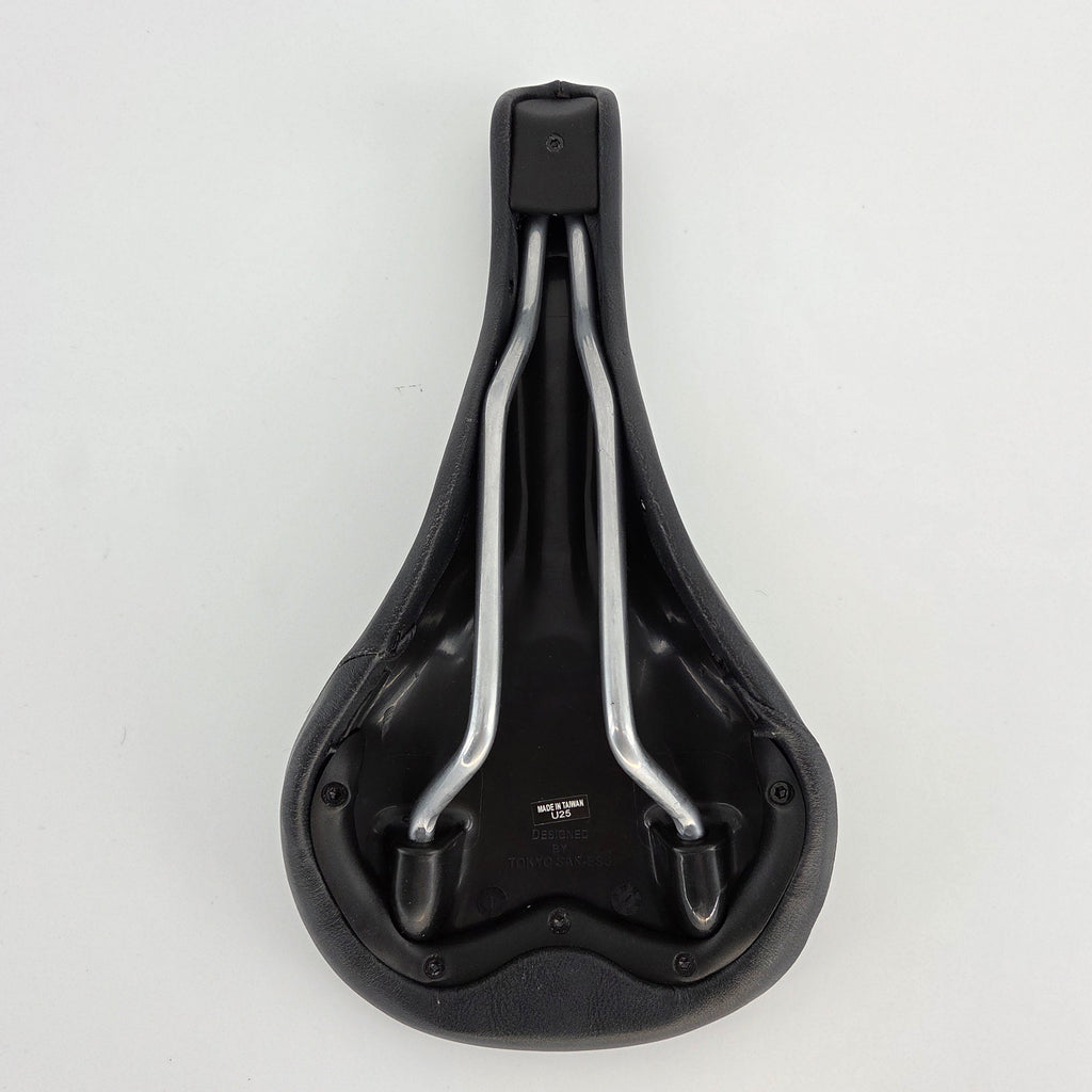 Unbranded Saddle