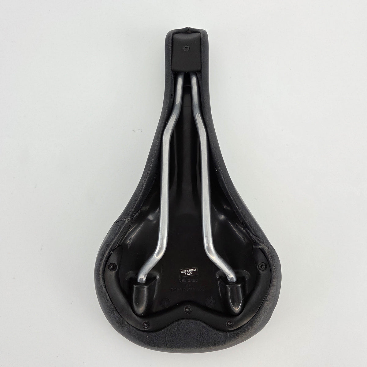 Unbranded Saddle