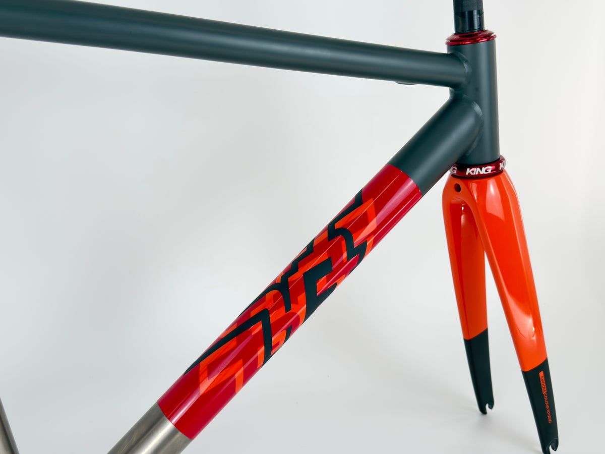 UNKNOWN x CCS Ti Frameset Daegu