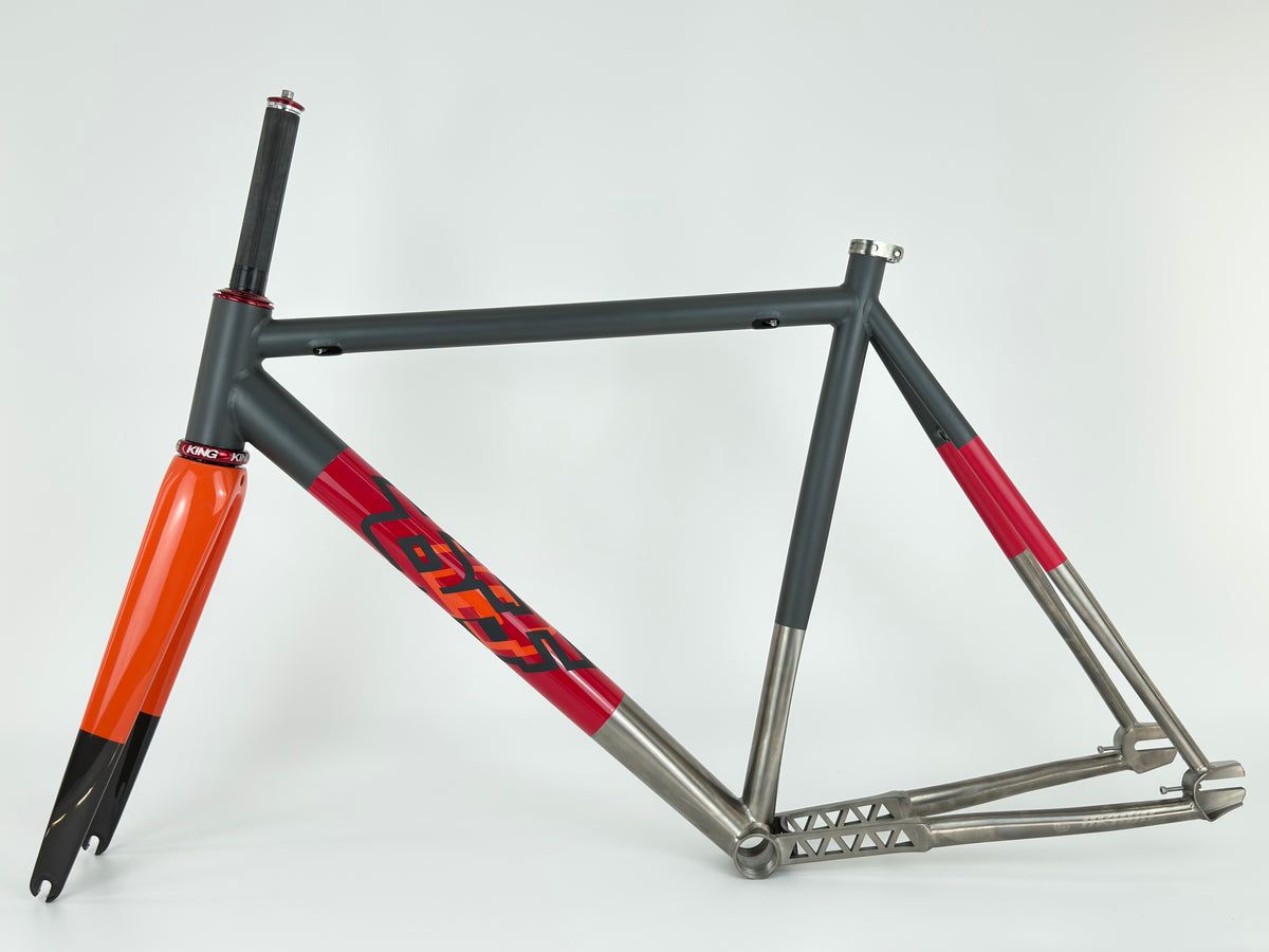 UNKNOWN x CCS Ti Frameset Daegu
